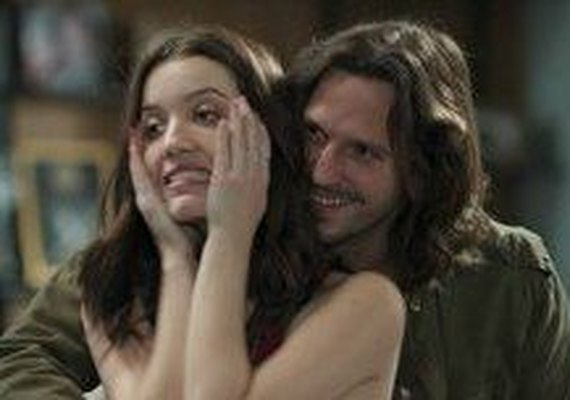 Final da novela 'Rock Story': Júlia, grávida de Gui, será mãe de gêmeas
