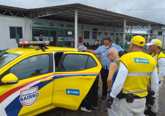 Ronda no Bairro faz atendimentos de assistência social e saúde em Maceió
