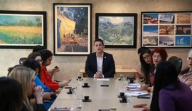 Delegado-geral recebe familiares de mulher vítima de feminicídio em São José da Tapera