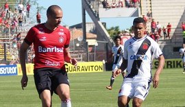 Brasil de Pelotas faz gol no fim e derrota o Vasco no Rio Grande do Sul