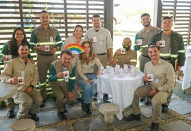 ‘Aqui na MVV, sei que posso ser livre’, diz empregado LGBTQIAPN+