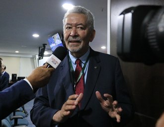 Paulão luta para manter o mandato