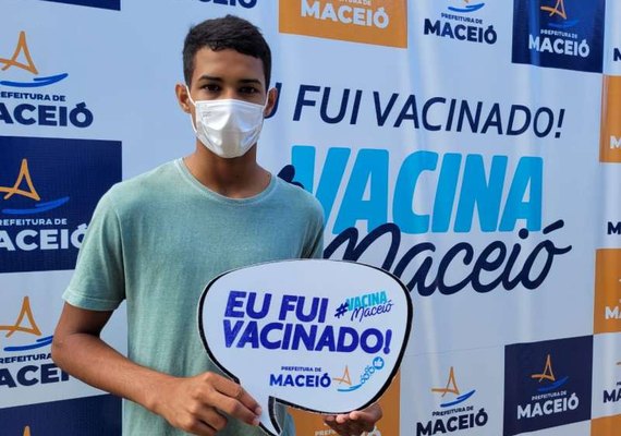 Mais de 110 mil pessoas estão atrasadas para 2ª dose das vacinas em Maceió