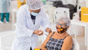 Saúde procura 4.500 idosos que deixaram de tomar segunda dose da vacina em Arapiraca
