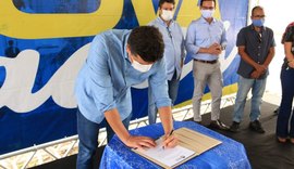 Prefeito Rui Palmeira faz balanço da gestão e assina ordem de serviço