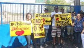 Manifesto toma conta de Delmiro Gouveia para reabertura de fábrica têxtil