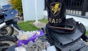Homem é preso com maconha, crack e cocaína no Benedito Bentes