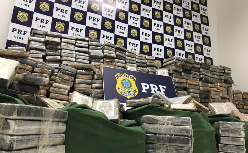 Juiz determina incineração de tonelada de cocaína apreendida em Canapi