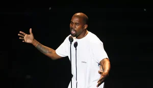 Adidas investiga acusações de comportamento inapropriado de Kanye West