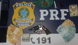Dupla é presa por porte de arma e posse de drogas em Rio Largo