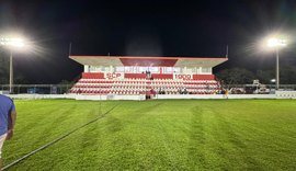 Penedense completa 115 anos com primeiro jogo à noite no Estádio Dr. Alfredo Leahy