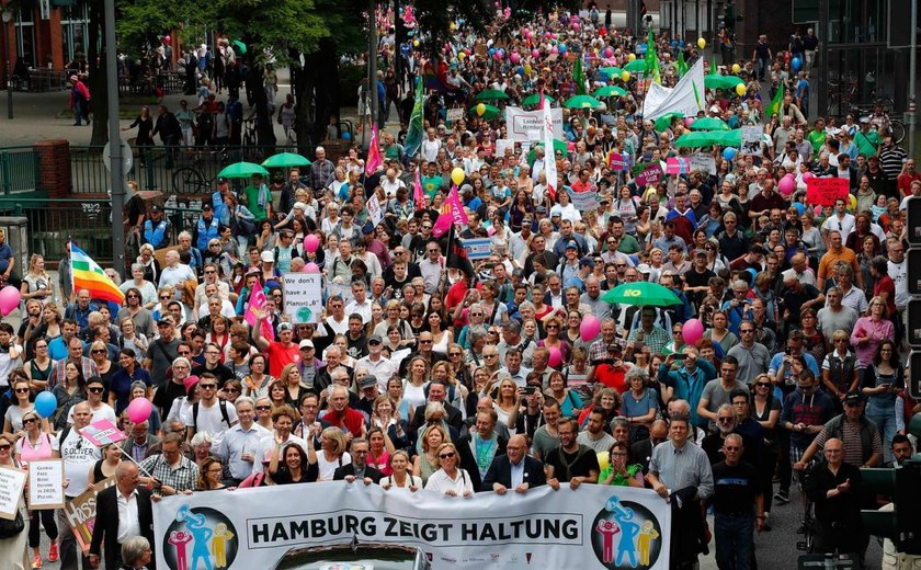 Milhares de pessoas iniciam manifestação pacífica contra G20 em Hamburgo