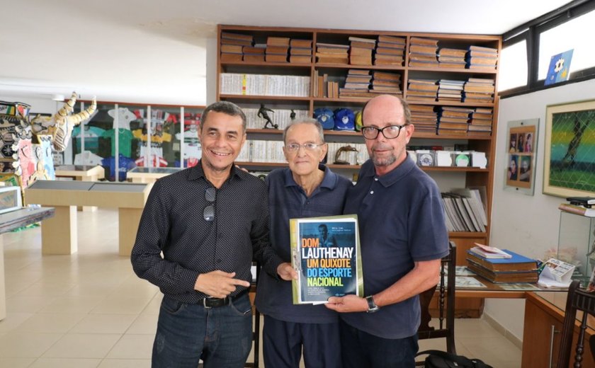 Dom Lauthenay: biografia será lançada na Bienal Internacional do livro em Alagoas
