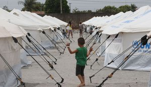 Refugiados no Brasil veem futuro através de educação, saúde e esporte