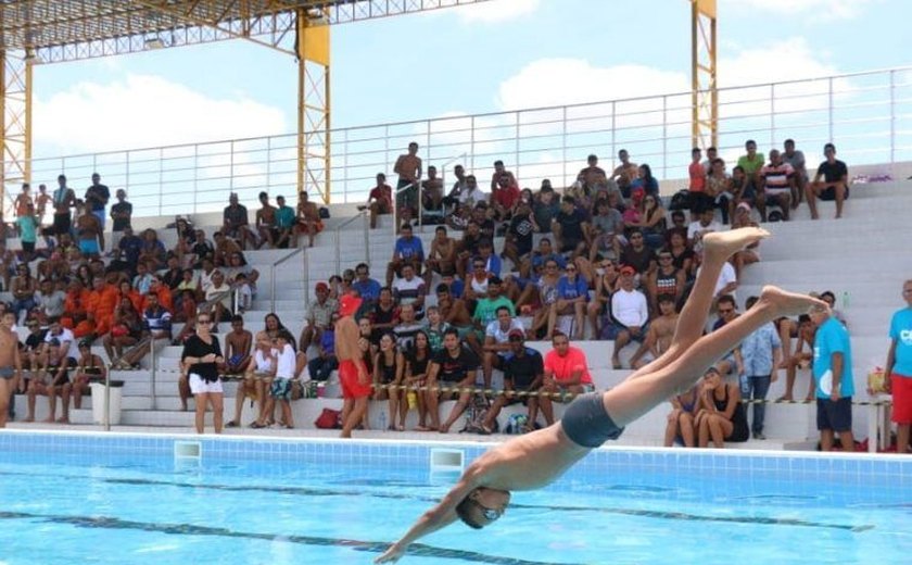 Festival de Natação reúne mais de 150 atletas no CEI de Arapiraca