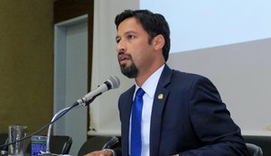 Rodrigo Cunha se apresenta como pré-candidato ao governo de Alagoas