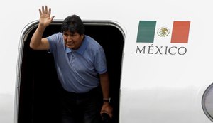 Secretário-geral da OEA diz que Evo Morales deu um autogolpe