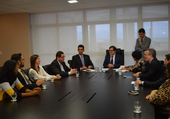 Moradores da Mangabeiras e Jatiúca passarão a realizar queixas do 1º Juizado na UNINASSAU