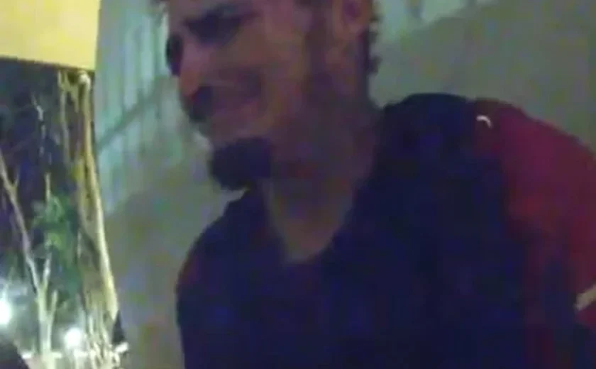 Há oito meses, família espera corpo de alagoano