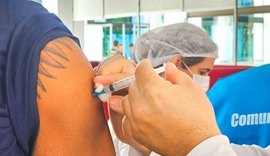 Prefeitura intensifica vacinação para profissionais da rede hoteleira e de restaurantes de Maceió