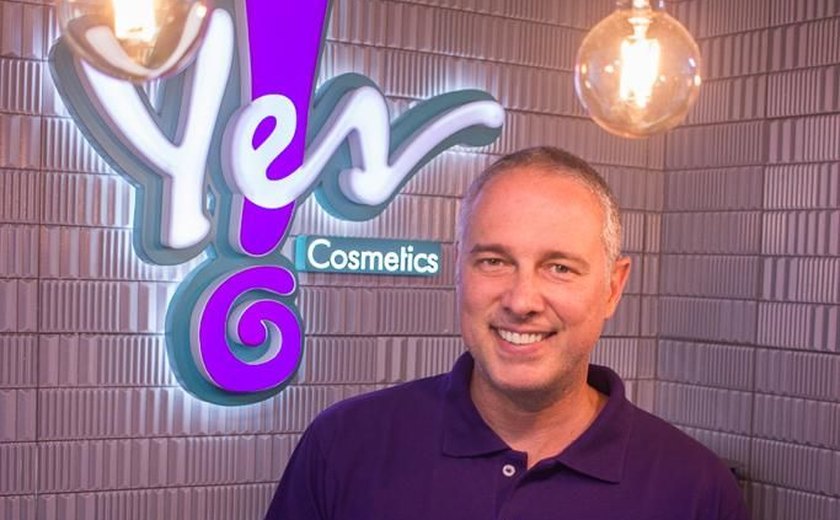 Yes! Cosmetics lança primeiro Deo Parfum em comemoração aos 20 anos da marca em Alagoas