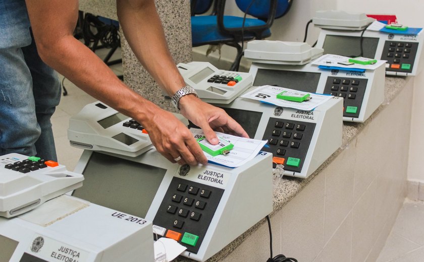 Preparação das urnas eletrônicas começa nesta sexta-feira (16)