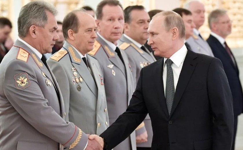 Putin diz que Rússia não atacará Otan, mas jatos do ocidente serão abatidos na Ucrânia