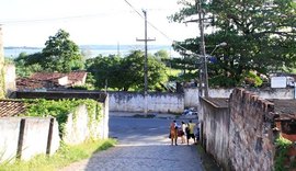 Moradores classificam declarações da mineradora como falta de respeito