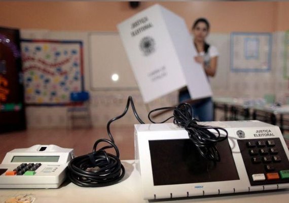 Senado aprova PEC que adia eleições municipais para novembro; texto segue à Câmara