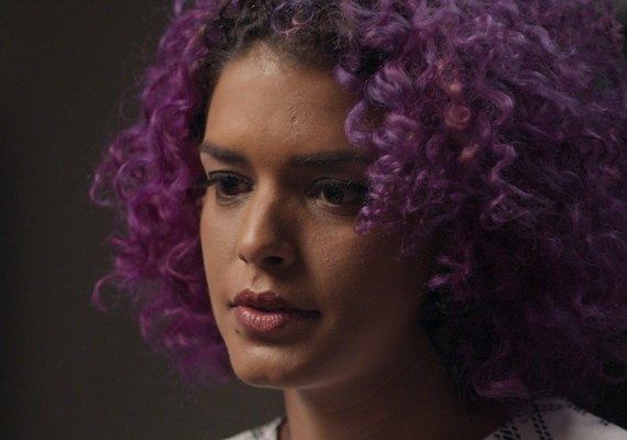 'Rock Story': Vem por aí! Nanda fica arrasada após 'chega pra lá' de Gordo