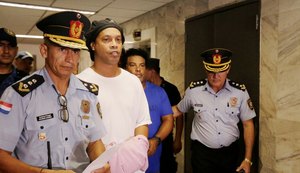 Inquérito de Ronaldinho se agrava com suspeita de lavagem de dinheiro