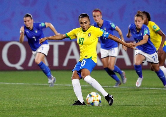 Seleção feminina vai enfrentar a França nas oitavas de final da Copa do Mundo