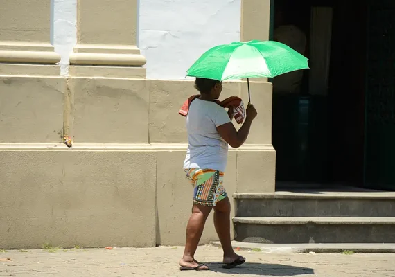 Sensação térmica beira os 50 graus no Rio às 9h da manhã