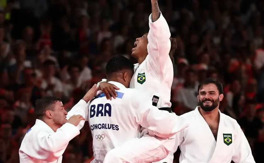 Brasil bate EUA em disputa por equipes, 1ª após bronze em Paris