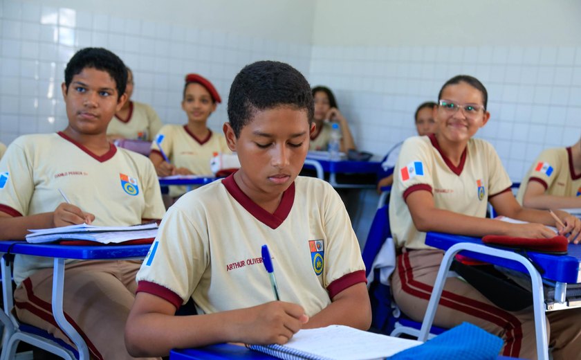 Inscrições para processo seletivo do Colégio Tiradentes começam na próxima quinta-feira (21)