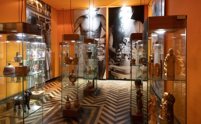 Museu Theo Brandão está parcialmente aberto para visitação da sociedade