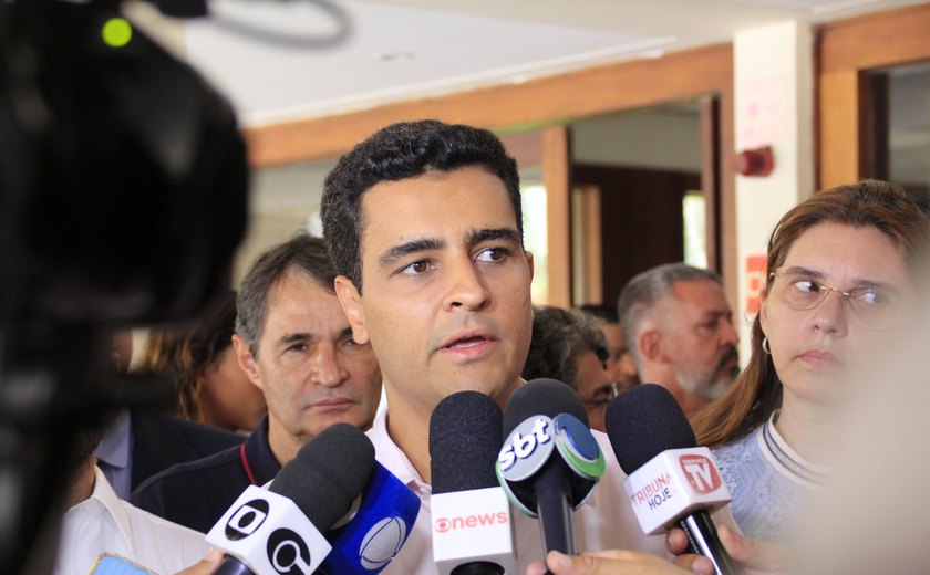 PL confirma apoio e garante legenda para candidatura de JHC ao governo