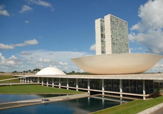 Congresso derruba veto e mantém refinanciamento de dívidas de microempresas