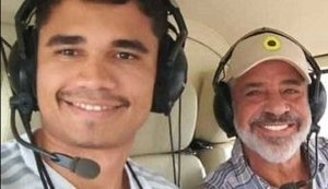 Lulu Santos assume homossexualidade e posa com o namorado