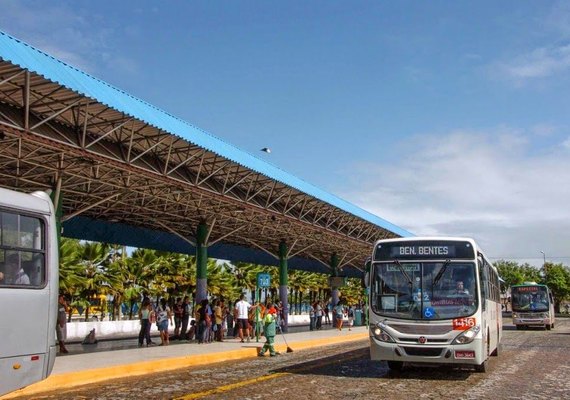Apenas 70% dos passageiros pagam tarifa de ônibus no Benedito Bentes