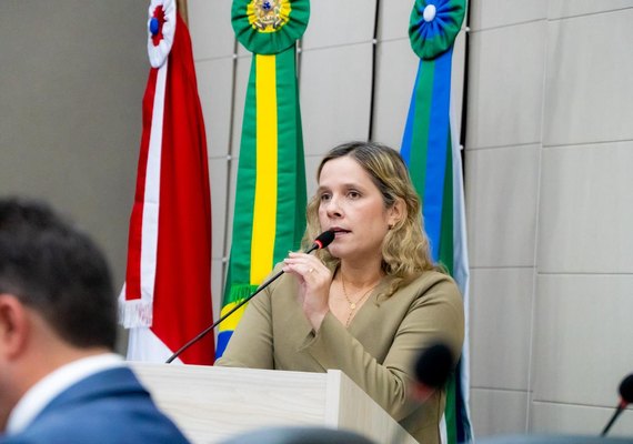Vereadora defende projeto para evitar que crianças em tratamento oncológico percam o ano letivo
