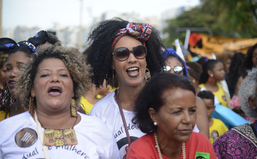 Racismo afeta saúde desde o nascimento até a morte, diz especialista