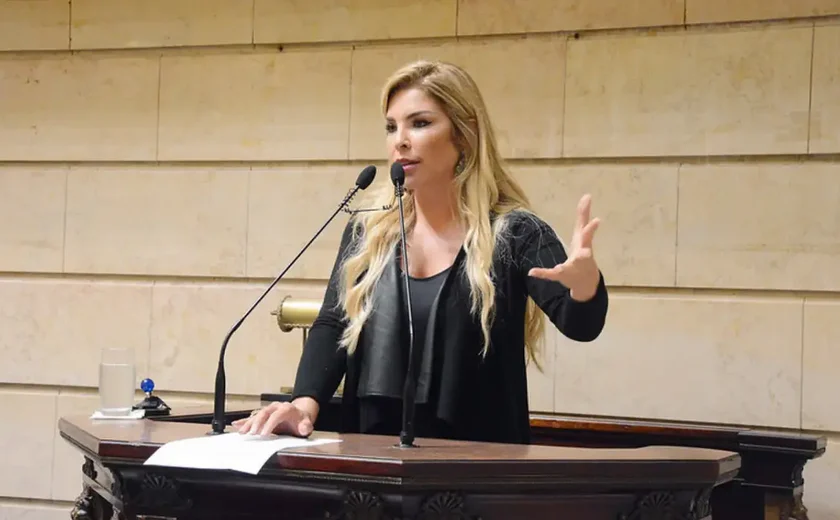 Polícia prende ex-vereadora Veronica Costa, condenada por tortura