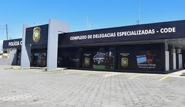 PC/AL busca suspeito de filmar mulher em cabine de banheiro em Maceió