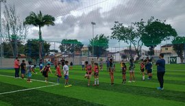 Areninha do Acauã recebe primeira aula do Contraturno Campeão