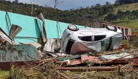 Tempestade em Santa Catarina afeta 26 cidades e deixa 830 desabrigados