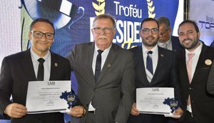 Fernando Malta recebe o Troféu Presidente Destaque em Brasília