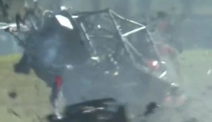 Carro capota 12 vezes após acidente em prova na Argentina; vídeo