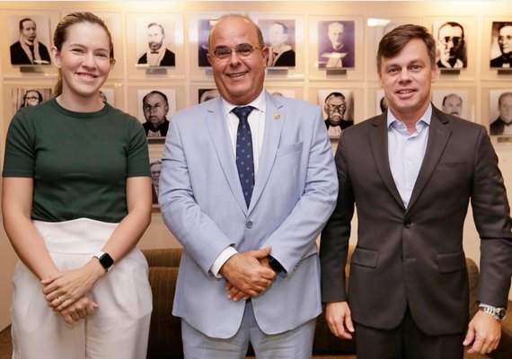 TJ/AL enviará Projeto de Lei facilitando a cobrança de honorários advocatícios