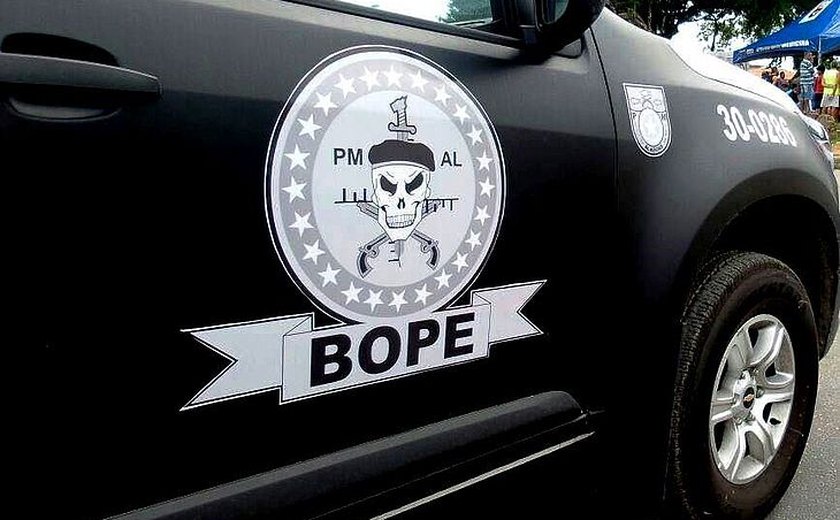 Policiais militares do Bope atendem denúncia de novo artefato explosivo achado na Multieventos